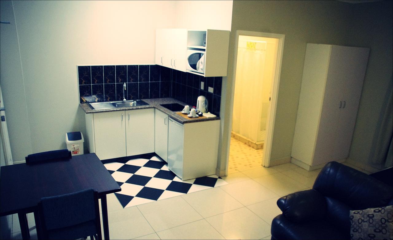 Citi Serviced Apartments & Motel - Lagatoi Place Порт-Морсби Экстерьер фото